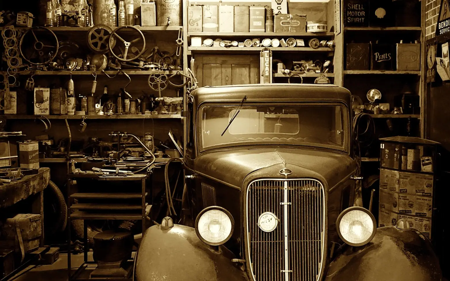 Auto, car and garage